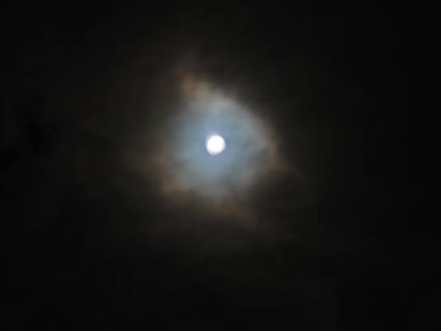 moon_2011_09_12.jpg