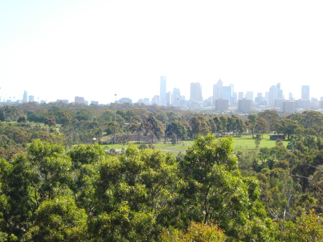 Yarra Bend Park - I was getting closer to the city now! Yarra Bend Park - I was getting closer to the city now!