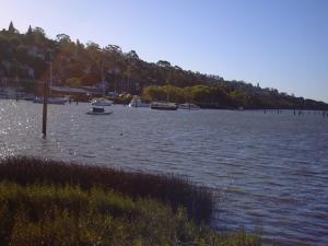 Tamar River at Launceston (1/3/2004)